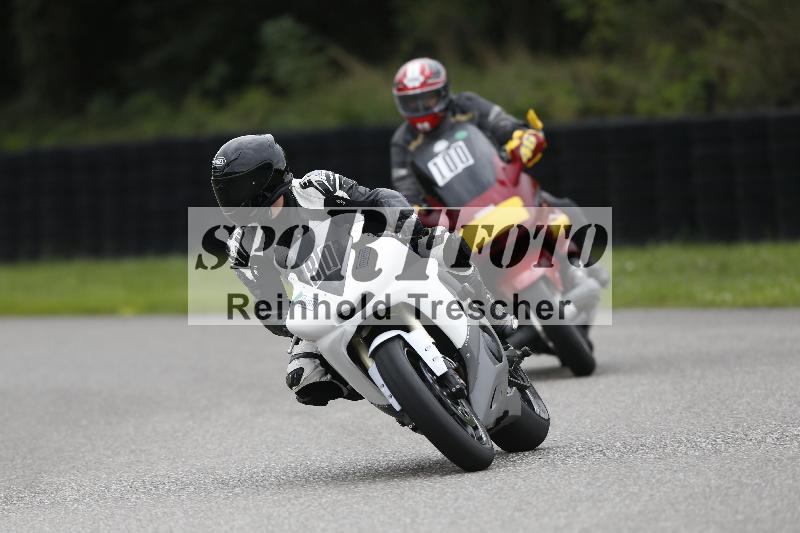 Archiv-2025/50 08.09.2025 PROMAX ADR/100